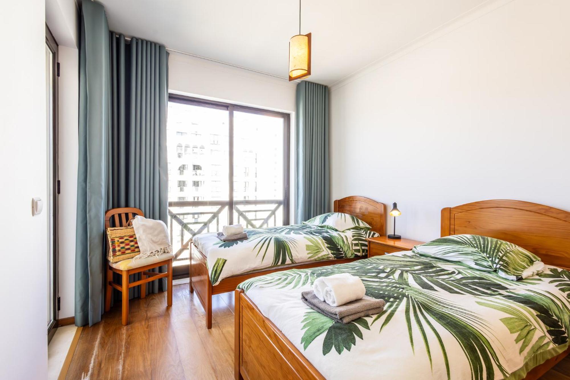 Beachfront 3Bdr Apt On Marginal Boulevard 圣马蒂纽·杜·波特 外观 照片